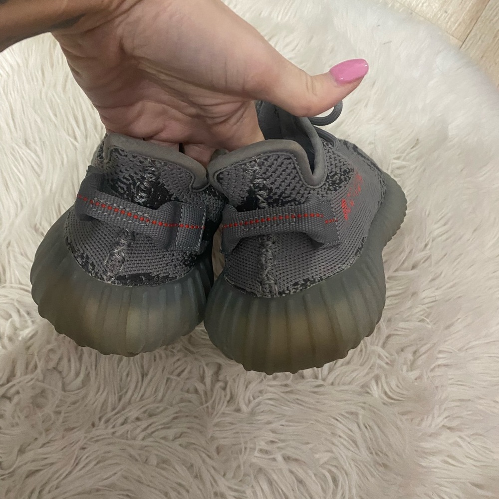 Yeezy Boost 350 V2 'Beluga 2.0' - Picture 4 of 5